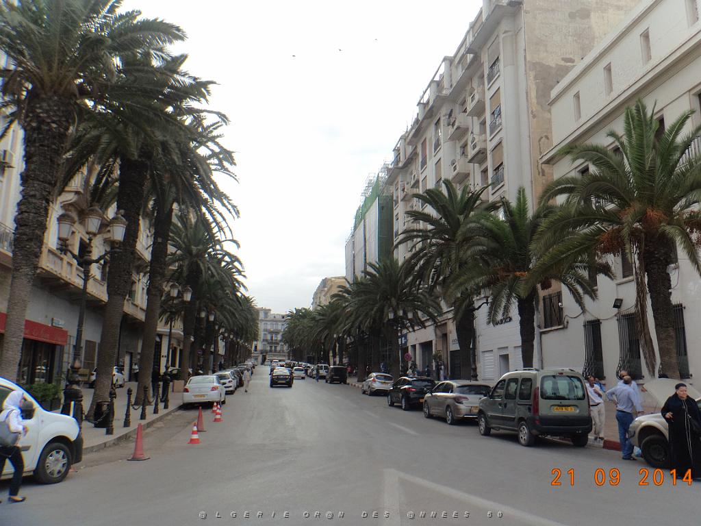 32-1-Boulevard de la Soummam (ex-Gallieni) Oran.JPG -                                